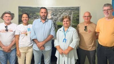 Imagem da notícia Prefeito Weliton Guimarães recebe equipe do Programa “Trilha Rupestre” e Unesco para fomentar turismo em Alcinópolis